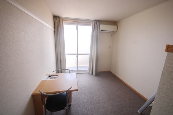 レオパレスメゾン 五月館の物件内観写真